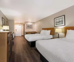 Photo 5 - SureStay Plus Hotel by Best Western Rexburg