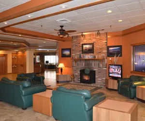 Photo 3 - Tawas Bay Beach Resort