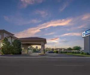 Photo 2 - Best Western El Rancho Palacio