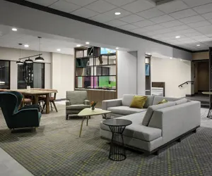 Photo 3 - Holiday Inn Hotel & Suites Boston - Peabody by IHG