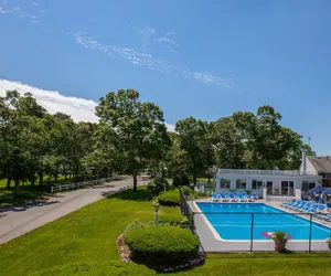 Photo 5 - Blue Rock Resort