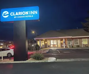 Photo 5 - Clarion Inn Near China Lake Naval Station