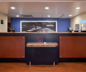 Photo 5 - Hampton Inn Columbus-East
