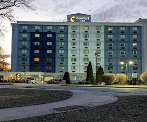 Photo 2 - Comfort Inn Philadelphia International Airport West