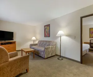 Photo 2 - Best Western Paint Pony Lodge