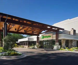 Photo 2 - Holiday Inn Asheville East-Blue Ridge PKWY, an IHG Hotel