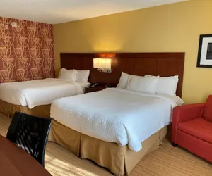 Photo 3 - Spark by Hiton Bettendorf Quad Cities