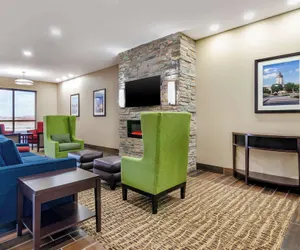 Photo 4 - Comfort Inn & Suites Salina North