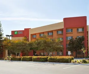 Photo 2 - Holiday Inn Express Union City (San Jose), an IHG Hotel