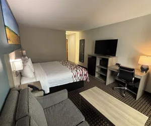 Photo 5 - Red Roof Inn & Suites Tomah