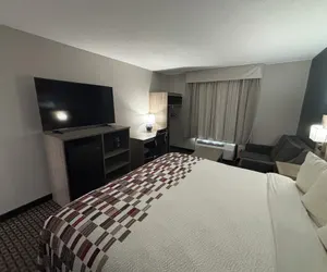 Photo 4 - Red Roof Inn & Suites Tomah