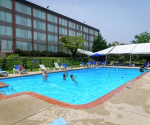 Photo 2 - Exton Hotel & Conference Center