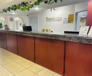 Photo 4 - Travelodge by Wyndham Sellersburg / Louisville North