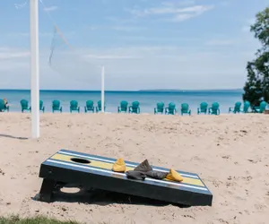 Photo 2 - Breakers Resort & Beach Bar
