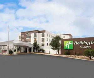 Photo 2 - Holiday Inn Hotel & Suites Springfield - I-44, an IHG Hotel