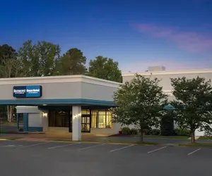 Photo 2 - Days Hotel by Wyndham Williamsburg I-64
