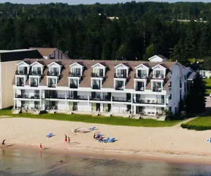 Photo 2 - Quality Inn & Suites Mackinaw City Beachfront