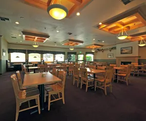Photo 5 - Shilo Inn Suites Hotel - Nampa Suites - Idaho