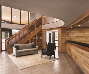Photo 5 - Country Inn & Suites by Radisson Indianapolis East