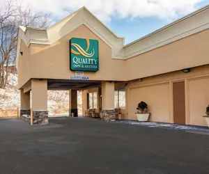 Photo 2 - Quality Inn & Suites