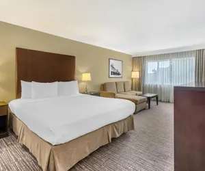 Photo 5 - Best Western Plus Garden Court Inn