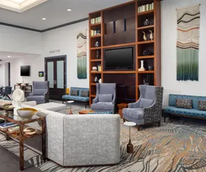 Photo 4 - DoubleTree by Hilton Boston - Andover