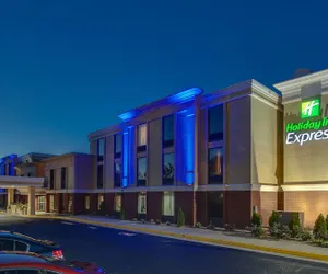 Photo 2 - Holiday Inn Express Richmond - Midlothian Turnpike, an IHG Hotel