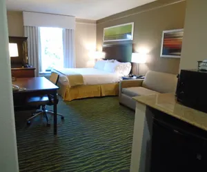 Photo 5 - Holiday Inn Express Richmond - Midlothian Turnpike, an IHG Hotel