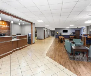 Photo 5 - AmericInn & Suites By Wyndham Baraboo Event Center
