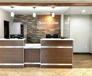 Photo 5 - AmericInn & Suites By Wyndham Baraboo Event Center