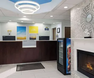 Photo 4 - Days Inn by Wyndham Weldon/Roanoke Rapids