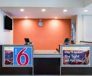 Photo 4 - Motel 6 Irving, TX - Irving DFW Airport East