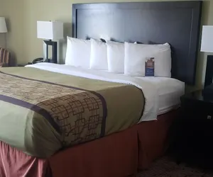 Photo 5 - Garner Hotel August West by IHG