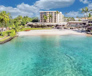 Photo 2 - Courtyard by Marriott King Kamehameha's Kona Beach Hotel