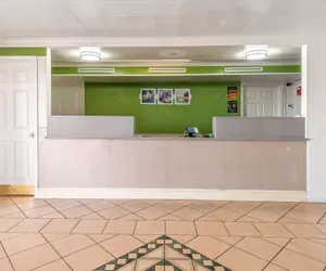 Photo 5 - Studio 6 Fort Worth, TX - West Medical Center