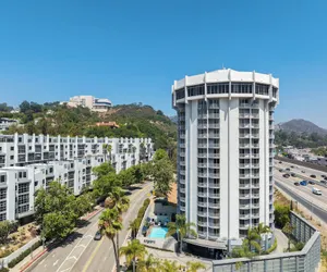 Photo 2 - Hotel Angeleno