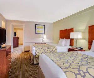 Photo 5 - Baymont by Wyndham Jacksonville Orange Park