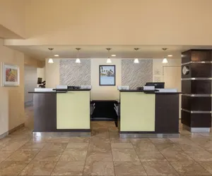 Photo 4 - Spark by Hilton Tucson Reid Park