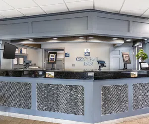 Photo 5 - Best Western Central Inn