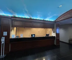 Photo 3 - Best Western Chocolate Inn at the Park