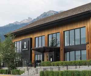 Photo 2 - Gravity Haus Jackson Hole