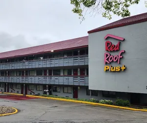Photo 2 - Red Roof Inn PLUS+ Pittsburgh East - Monroeville