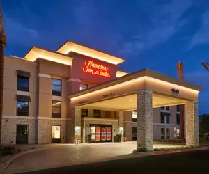 Photo 2 - Hampton Inn & Suites Phoenix/Scottsdale on Shea Boulevard