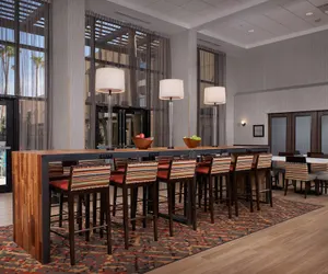 Photo 3 - Hampton Inn & Suites Phoenix/Scottsdale on Shea Boulevard