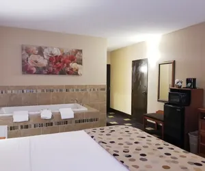 Photo 5 - Baymont by Wyndham Indianapolis West