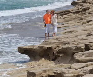 Photo 5 - Jupiter Beach Resort & Spa