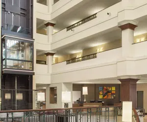 Photo 5 - Sheraton Suites Akron Cuyahoga Falls