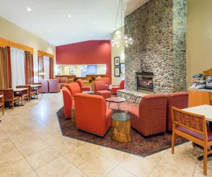 Photo 4 - Holiday Inn Express Roseburg, an IHG Hotel