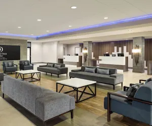 Photo 3 - Doubletree by Hilton Bloomington - Minneapolis South