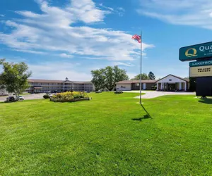 Photo 2 - Quality Inn Lakefront